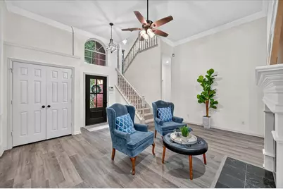 6023 Copperfield Drive, Arlington, TX 76001 - Photo 2