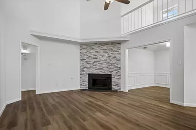 1476 Hampton Road, Grapevine, TX 76051 - Photo 4