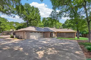 3520 Elm Creek Ct, Fort Worth, TX 76109 - Photo 36