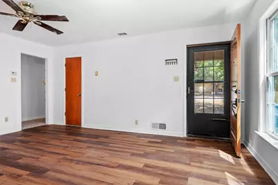 3233 Jane Lane, Haltom City, TX 76117 - Photo 10