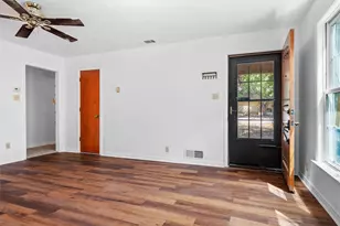 3233 Jane Ln, Haltom City, TX 76117 - Photo 10