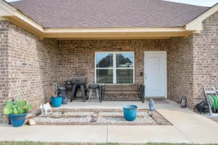 1215 River Hills Rd, Stephenville, TX 76401 - Photo 8