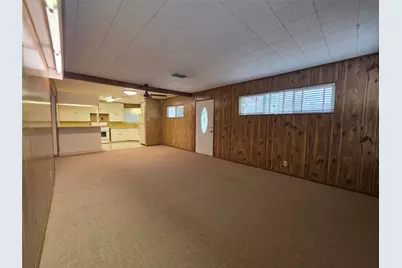 3750 Honeysuckle Avenue, Fort Worth, TX 76111 - Photo 6