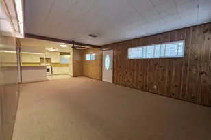 3750 Honeysuckle Ave, Fort Worth, TX 76111 - Photo 6