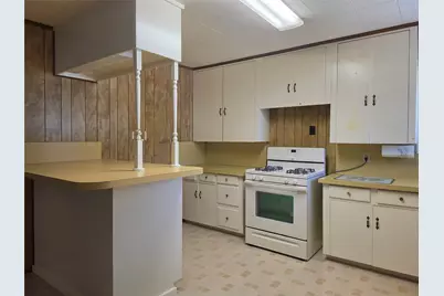 3750 Honeysuckle Avenue, Fort Worth, TX 76111 - Photo 8