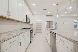 9621 Creekwood Dr, Denton, TX 76207 - Photo 12