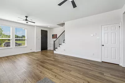 721 Saint Lawrence Drive, Seagoville, TX 75159 - Photo 4