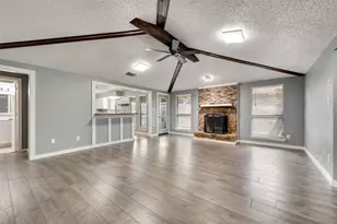 2203 Placid Dr, Carrollton, TX 75007 - Photo 6