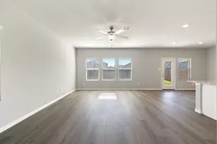 811 Rosemary Hl Dr, Princeton, TX 75071 - Photo 8