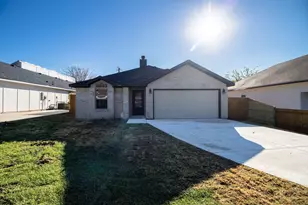 1915 Missouri Ave, Fort Worth, TX 76104 - Photo 2