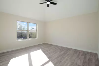 1915 Missouri Avenue, Fort Worth, TX 76104 - Photo 12