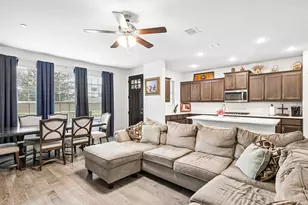 5572 Kilmer Dr, North Richland Hills, TX 76180 - Photo 10