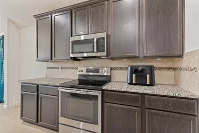 1001 Morningside Drive, Burleson, TX 76028 - Photo 12