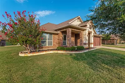 1001 Morningside Drive, Burleson, TX 76028 - Photo 2