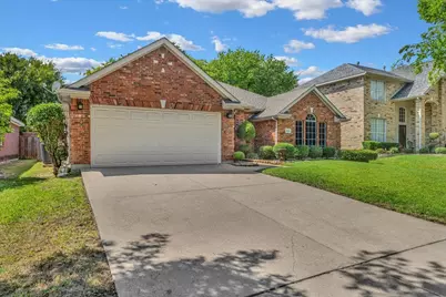 4825 Gloucester Drive, Grand Prairie, TX 75052 - Photo 1