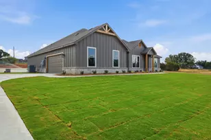 125 Graystone Dr, Weatherford, TX 76087 - Photo 2
