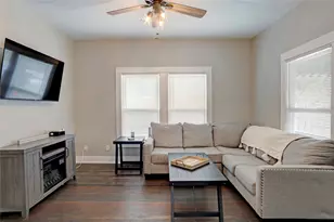 324 S Kentucky St, McKinney, TX 75069 - Photo 4