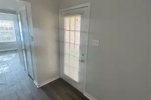 2268 Colony Ct, Dallas, TX 75235 - Photo 12