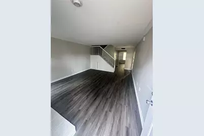 2268 Colony Court, Dallas, TX 75235 - Photo 2