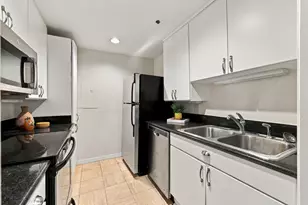 [Address not provided], Dallas, TX 75205 - Photo 10
