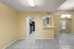 2426 Sutton Dr, Arlington, TX 76018 - Photo 10
