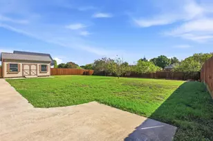 1013 Telford Trail, Crowley, TX 76036 - Photo 32