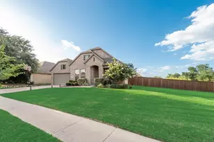 12444 Murray Ln, Frisco, TX 75035 - Photo 2