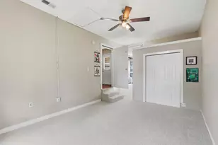 4324 Lambeth Ln, Fort Worth, TX 76103 - Photo 14