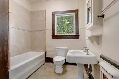 701 E Main Street, Whitesboro, TX 76273 - Photo 26