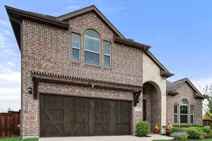 2741 Thornhill Ln, Mansfield, TX 76084 - Photo 4