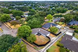 2502 Rochdale St, Garland, TX 75040 - Photo 32