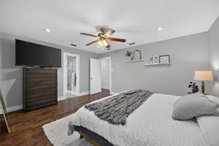2502 Rochdale St, Garland, TX 75040 - Photo 18