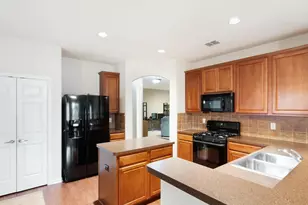 [Address not provided], Grand Prairie, TX 75052 - Photo 14