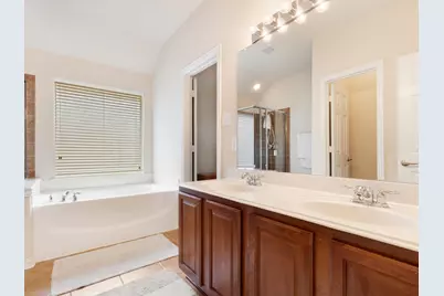 5440 Lavaca Road, Grand Prairie, TX 75052 - Photo 18