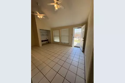 8006 Weatherly Drive, Rowlett, TX 75089 - Photo 8