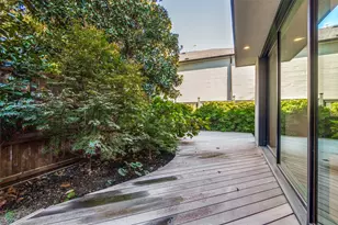 3515 Edgewater St, Dallas, TX 75205 - Photo 10