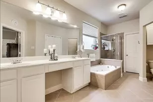 7043 Orion Dr, Grand Prairie, TX 75054 - Photo 4