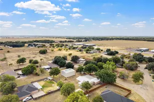 131 Ronwood, Woodway, TX 76712 - Photo 36