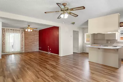 131 Ronwood, Woodway, TX 76712 - Photo 6