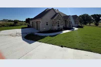 1043 Deer Island Court, Azle, TX 76020 - Photo 2