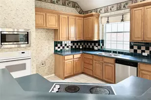 4704 Rockcreek Ln, Plano, TX 75024 - Photo 8