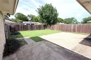 1521 Leicester St, Garland, TX 75044 - Photo 32
