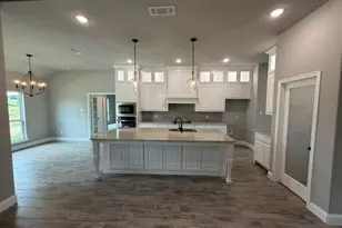 1039 Deer Is Ct, Azle, TX 76020 - Photo 12