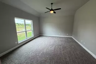1039 Deer Is Ct, Azle, TX 76020 - Photo 4