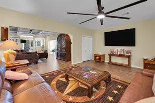 3711 Windmill Hill Dr, Waco, TX 76710 - Photo 8