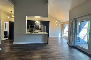 2506 Wedglea Dr, Dallas, TX 75211 - Photo 2