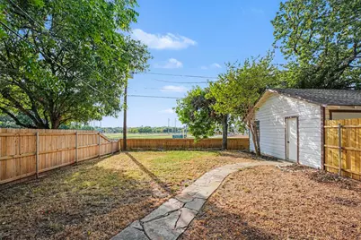1404 Tatum Drive, Arlington, TX 76012 - Photo 32