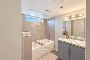 6108 Abrams Rd, Dallas, TX 75231 - Photo 10