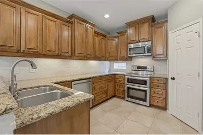 [Address not provided], Carrollton, TX 75010 - Photo 8