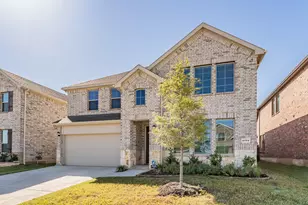 8164 Trudy Ln, Fort Worth, TX 76120 - Photo 2
